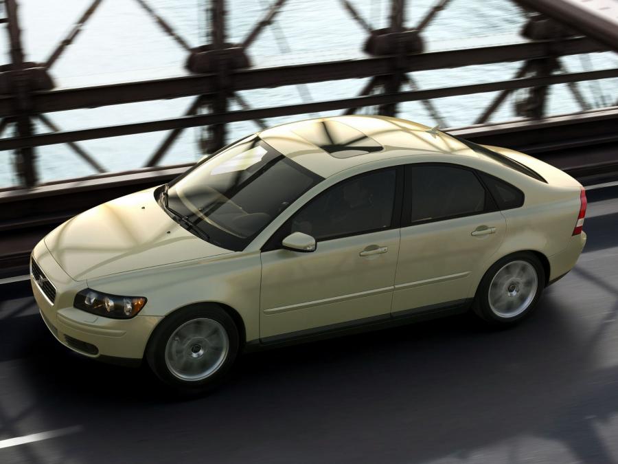  Volvo S40 2004 года  (фото 17 из 26)